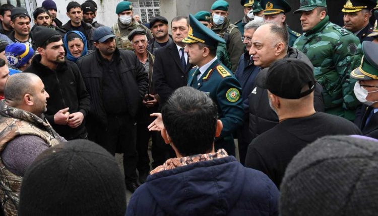 ممانعت از ورود به ایران